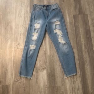 Hollister mom jeans!